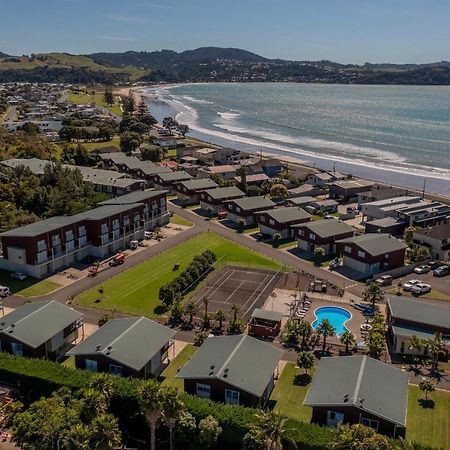 Ocean Serenity Apartments Whitianga Buitenkant foto