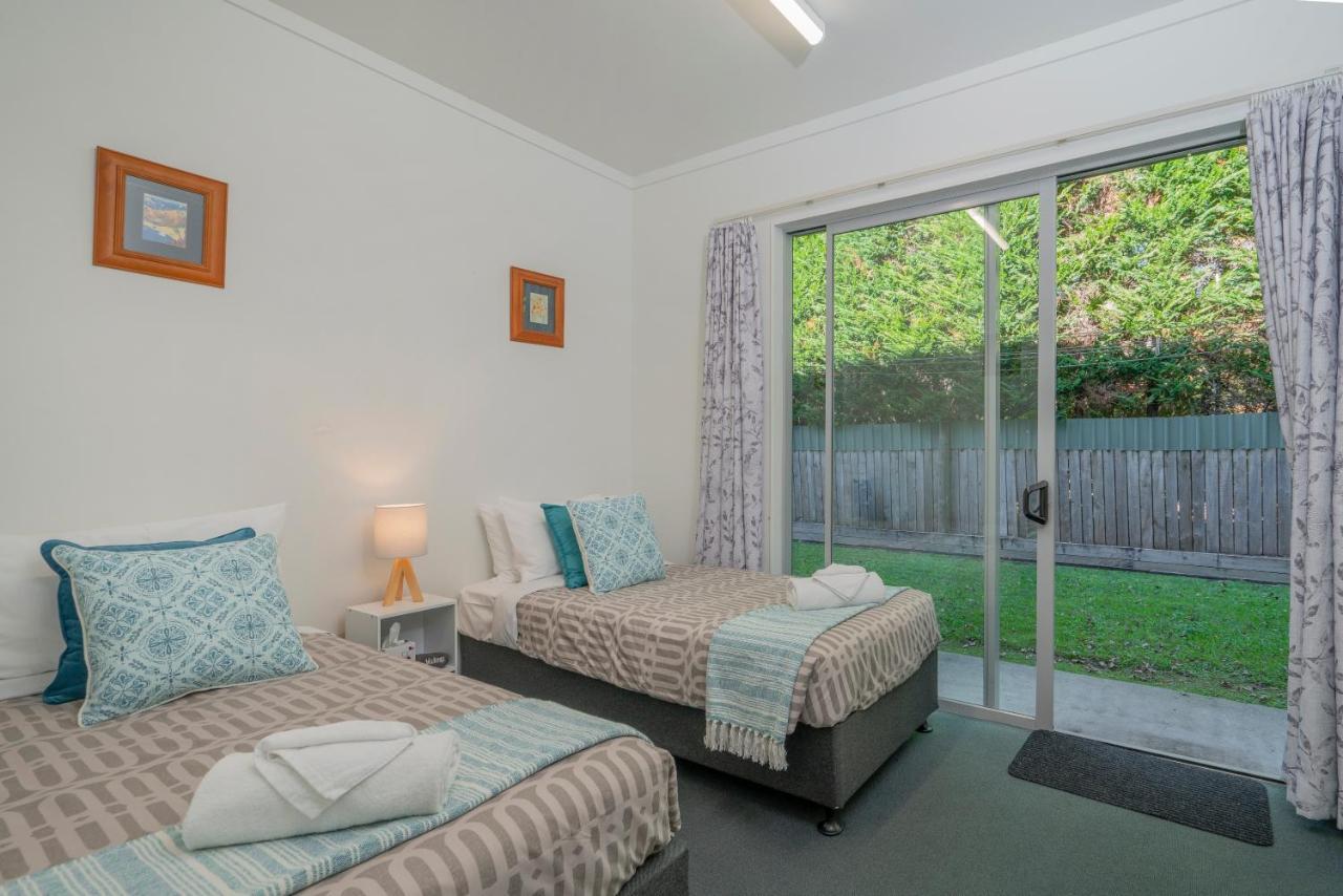 Ocean Serenity Apartments Whitianga Buitenkant foto