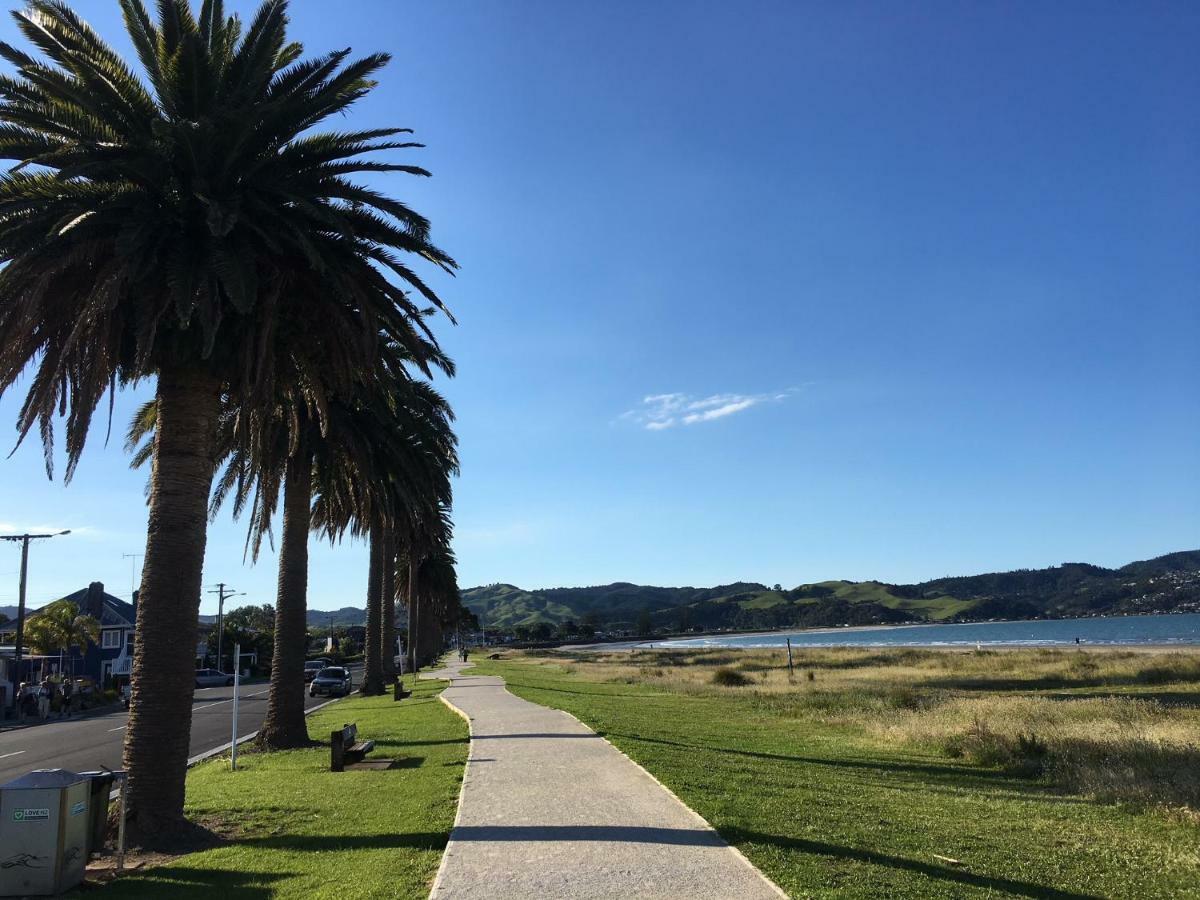 Ocean Serenity Apartments Whitianga Buitenkant foto