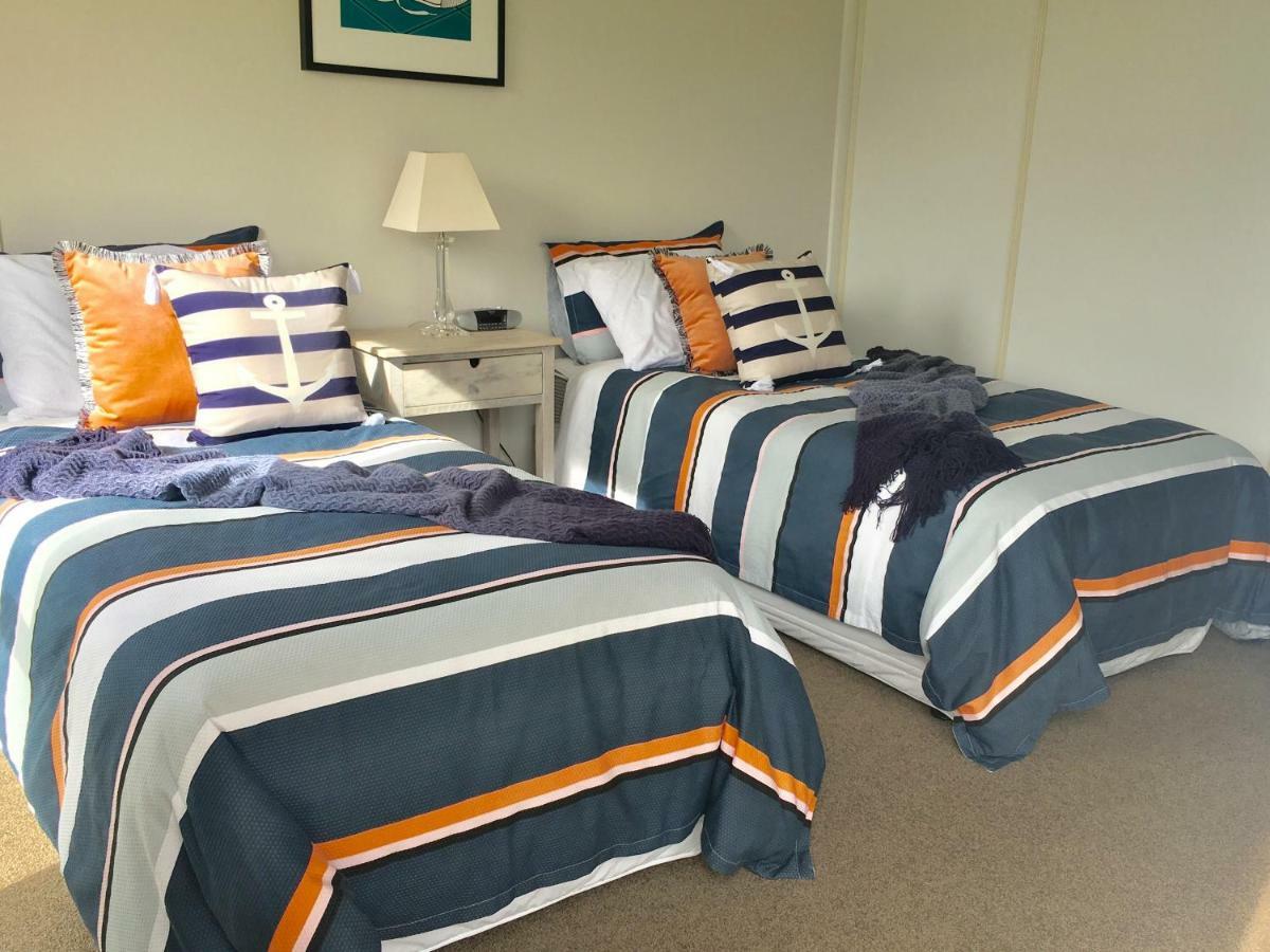 Ocean Serenity Apartments Whitianga Buitenkant foto